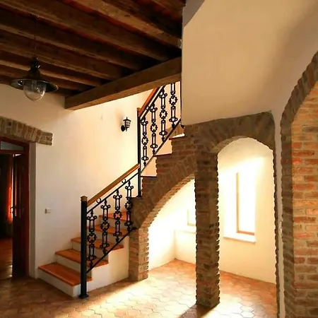 Cottagehause Side